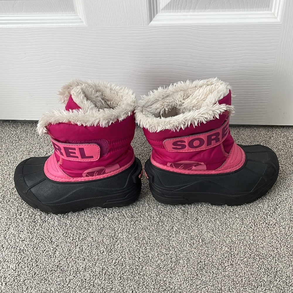 Kids size 11 Sorel Snow boots